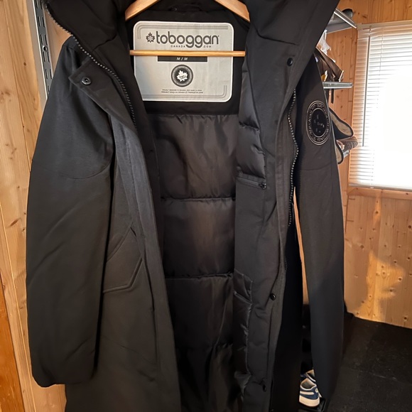 Manteau d’hiver toboggan neuf médium - Picture 4 of 4
